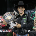 José Vitor Leme é Tricampeão Mundial da PBR e Faz História no Rodeio